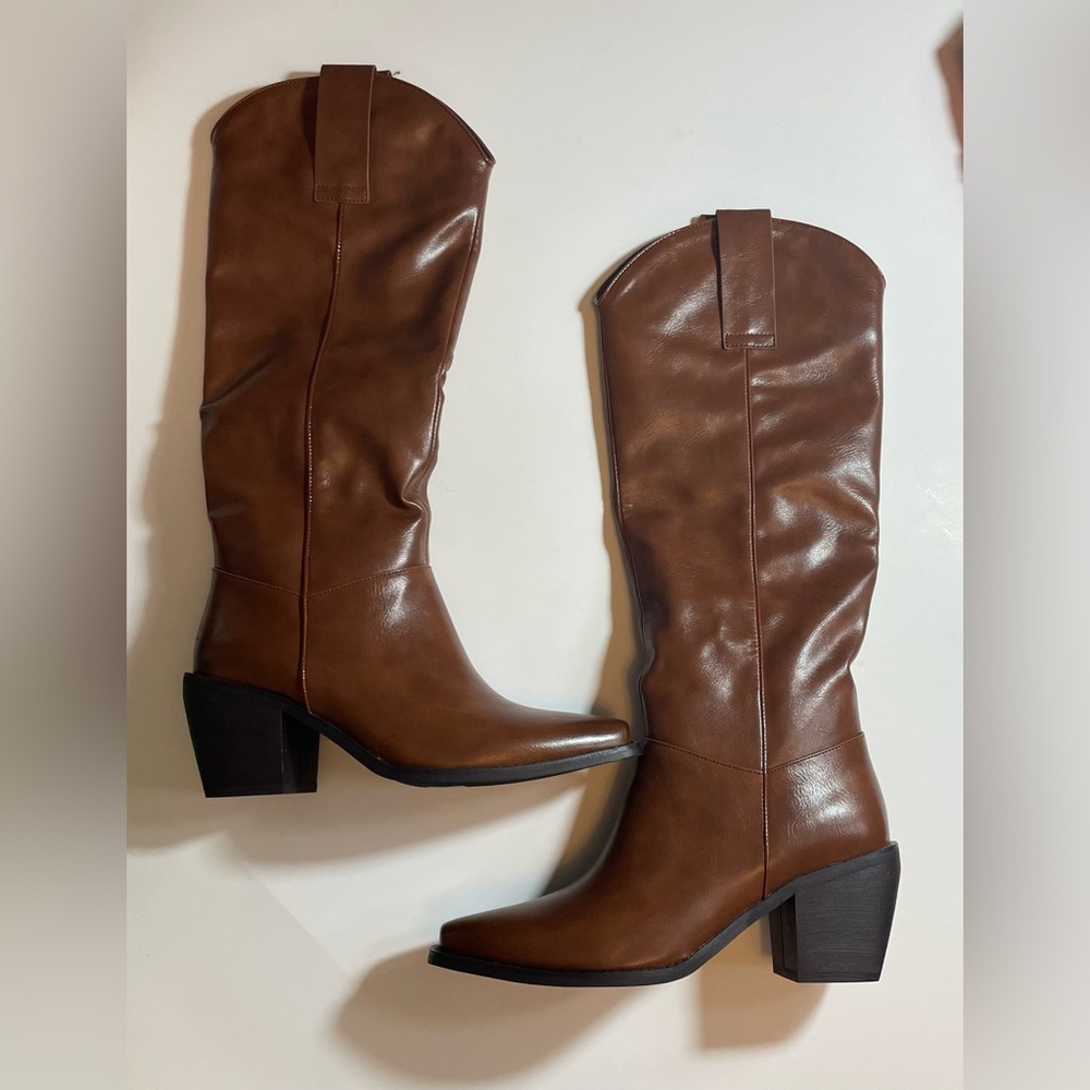 Torgeis vegan leather brown pull up boots size 7‎
